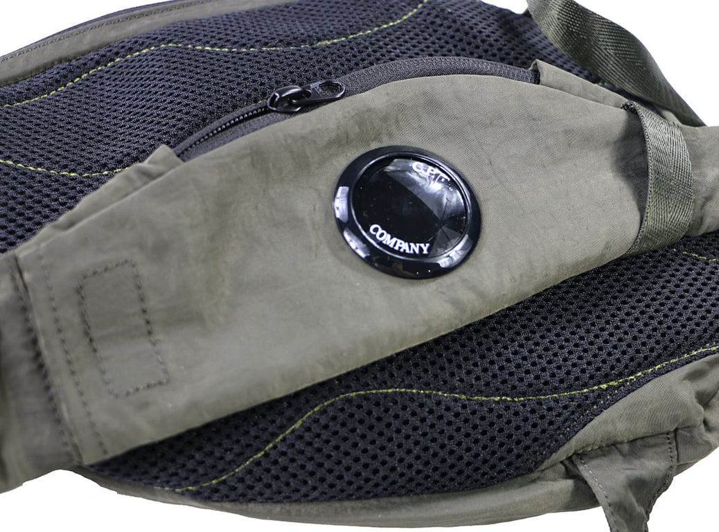 C.P. Company Nylon Bungee Sling Bag Grey - 32