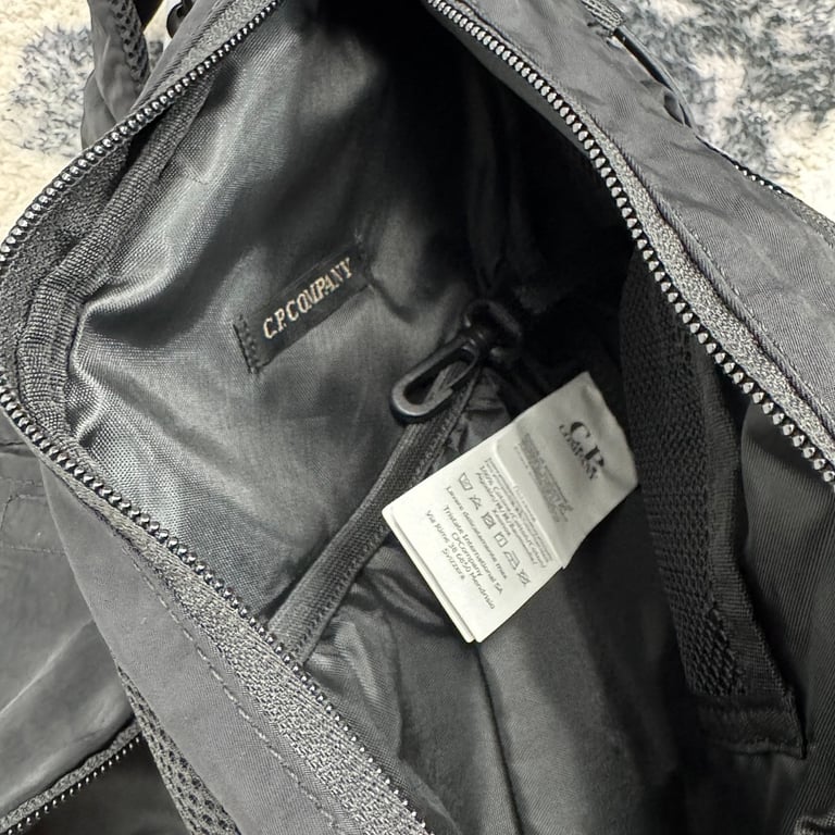 C.P. Company Nylon Bungee Sling Bag Grey - 38