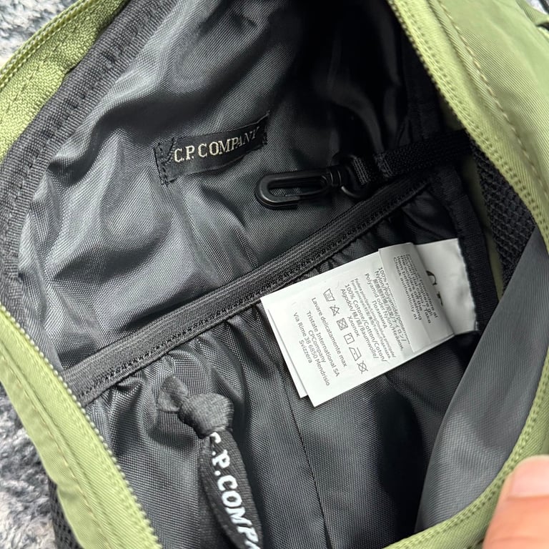 C.P. Company Nylon Bungee Sling Bag Grey - 44