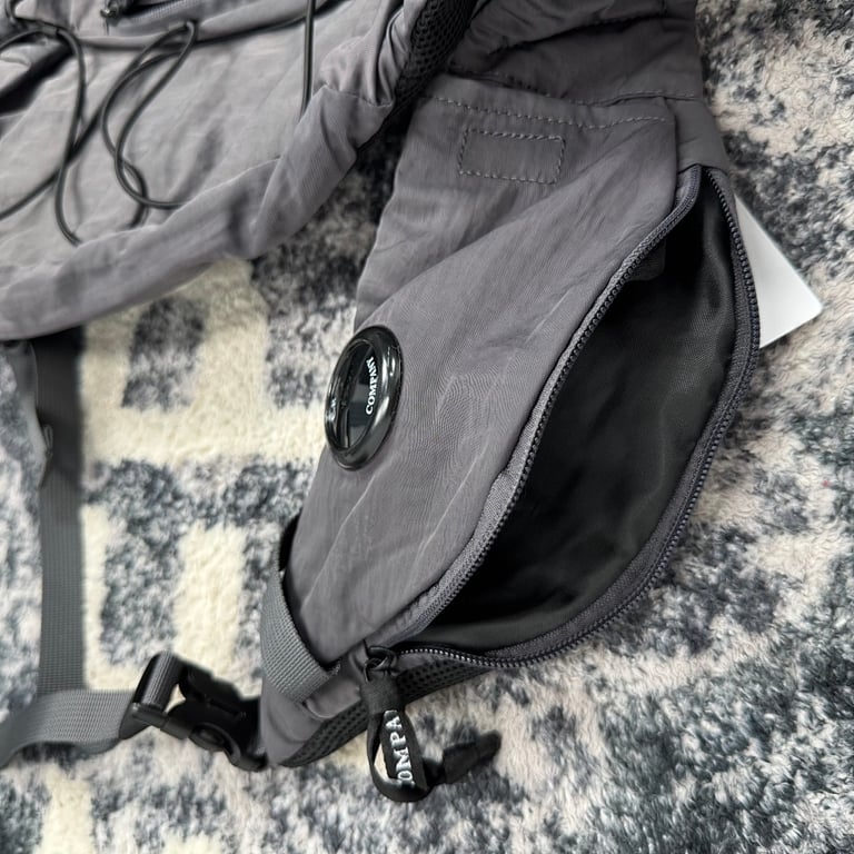 C.P. Company Nylon Bungee Sling Bag Grey - 49