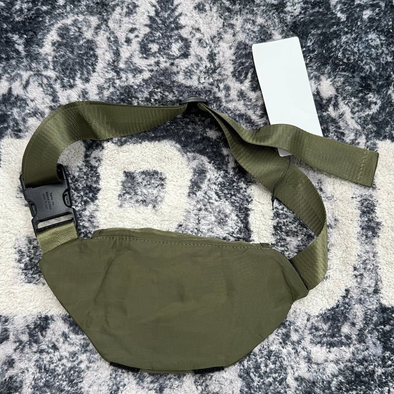 C.P. Company Lens Waist Bag - 4
