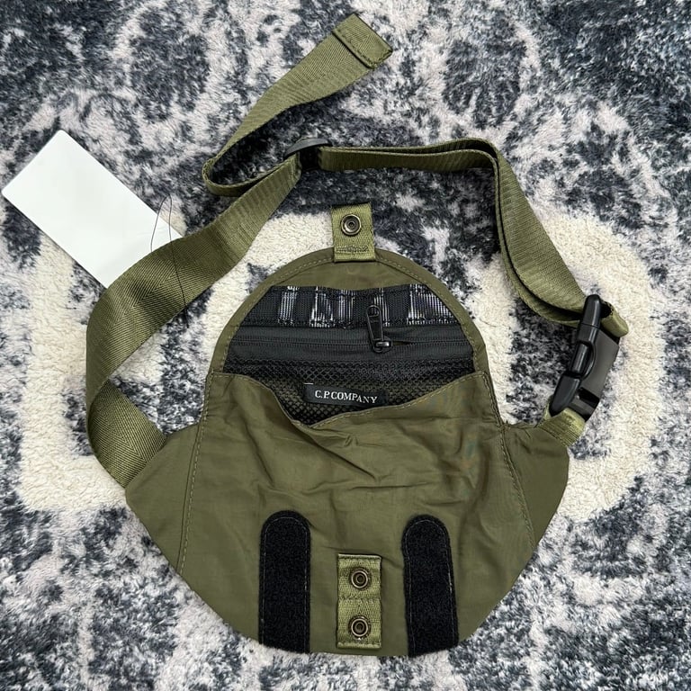 C.P. Company Lens Waist Bag - 5