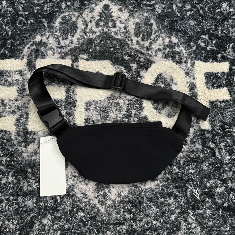 C.P. Company Lens Waist Bag - 7