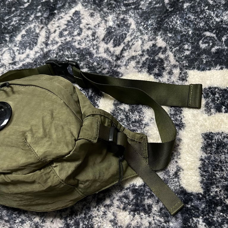 C.P. Company Lens Waist Bag - 4