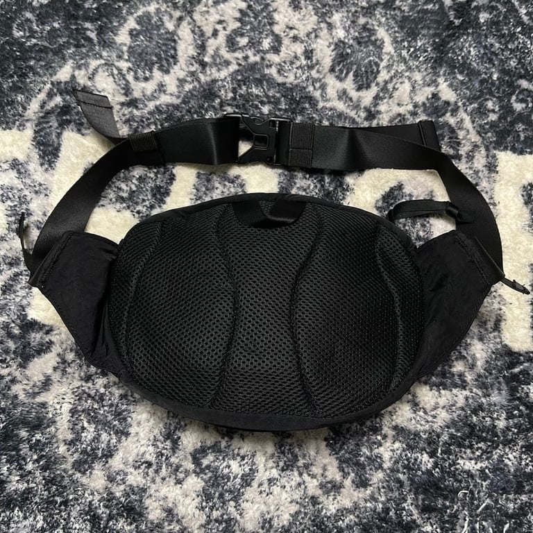 C.P. Company Lens Waist Bag - 8