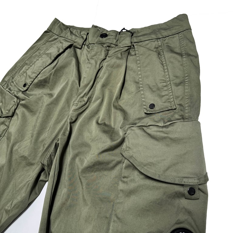 C.P. Company Loose Fit Cargo Pants - 25