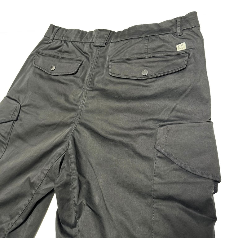 C.P. Company Loose Fit Cargo Pants - 39