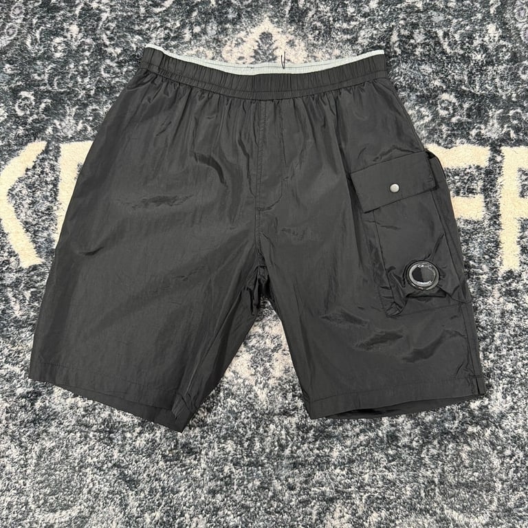 C.P. Company Nylon Lens Cargo Shorts - 20