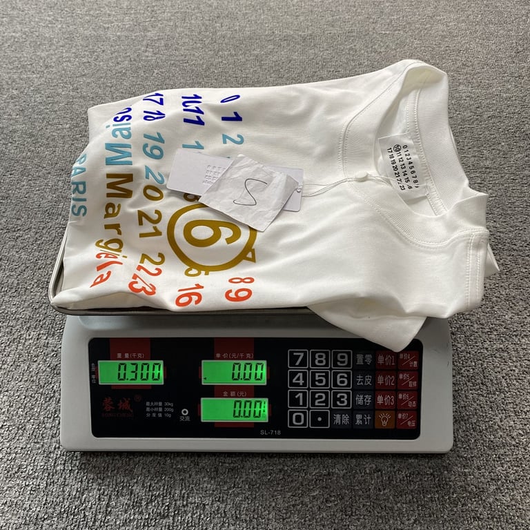 MM6 Maison Margiela Numeric Logo T-shirt - 14