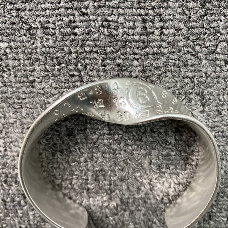 MM6 Maison Margiela Twisted Numeric Logo Bracelet - 5
