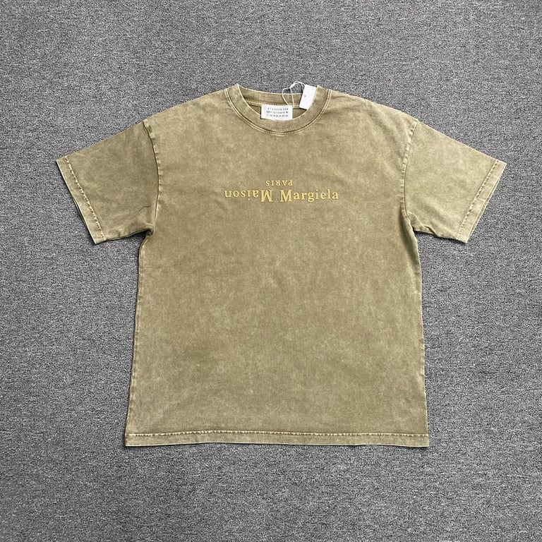 Maison Margiela Inverted Logo T-shirt - 18