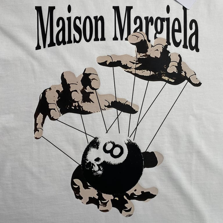MM6 Maison Margiela Puppet 8-Ball T-shirt - 8