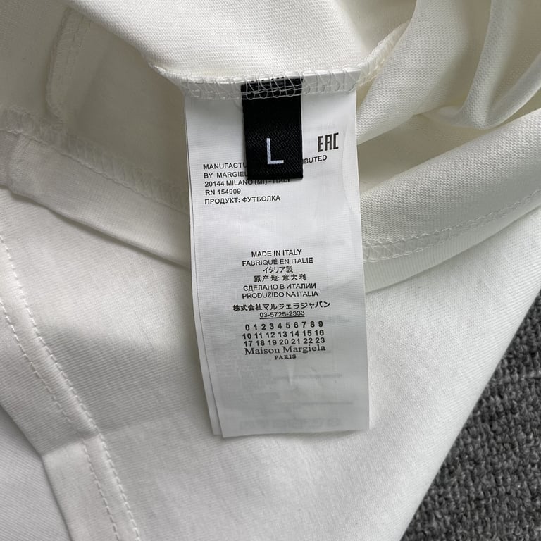 Maison Margiela MM6 Graphic T-shirt - 10