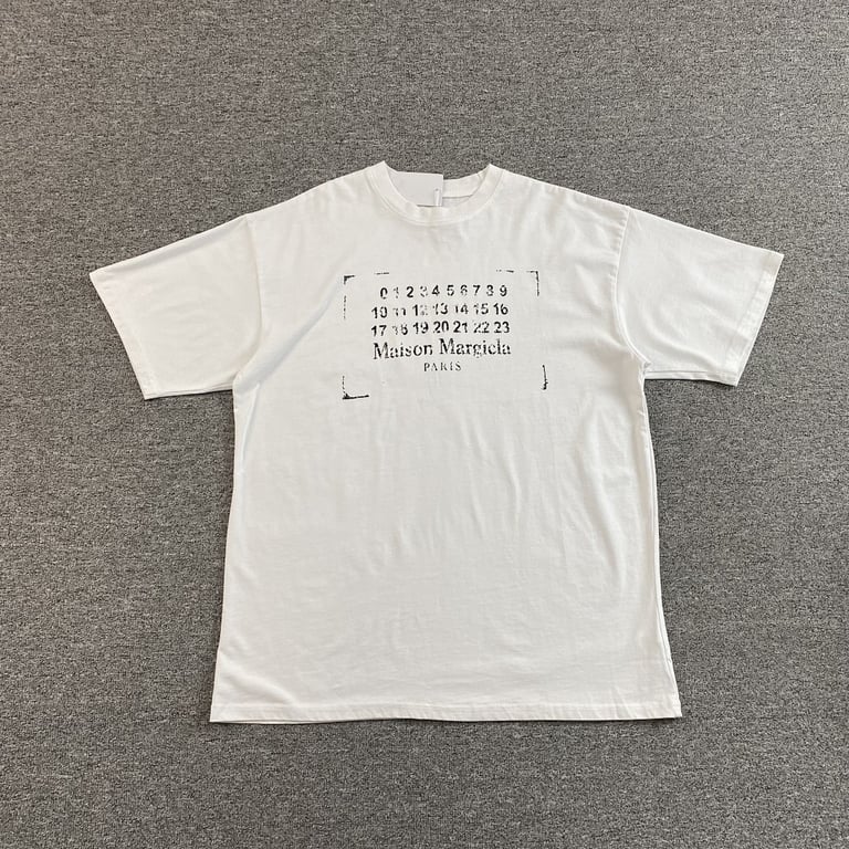 Maison Margiela Distressed Numeric Logo T-shirt - 14