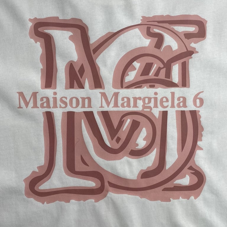 MM6 Maison Margiela Graphic T-shirt - 12