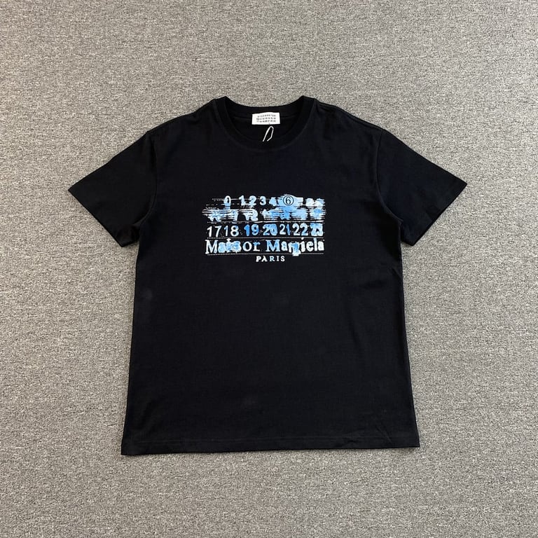 Maison Margiela Distressed Numeric Logo T-shirt - 9