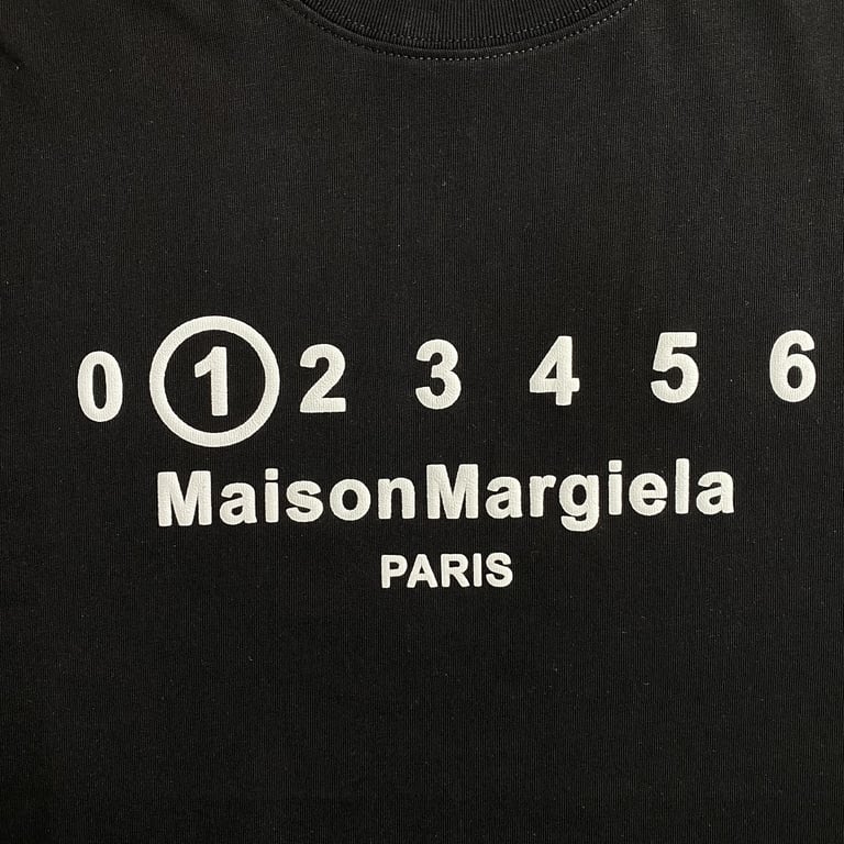 MM6 Maison Margiela Numeric Logo T-shirt - 10