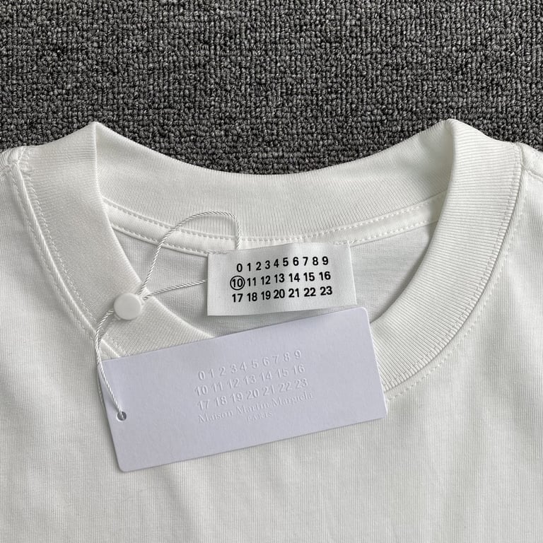 MM6 Maison Margiela Graphic T-shirt - 5