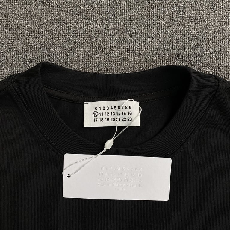 MM6 Maison Margiela Margiela Six T-shirt - 9