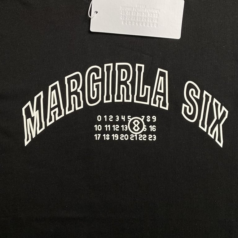 MM6 Maison Margiela Margiela Six T-shirt - 10