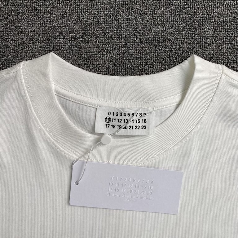 MM6 Maison Margiela Numeric Logo T-shirt - 14