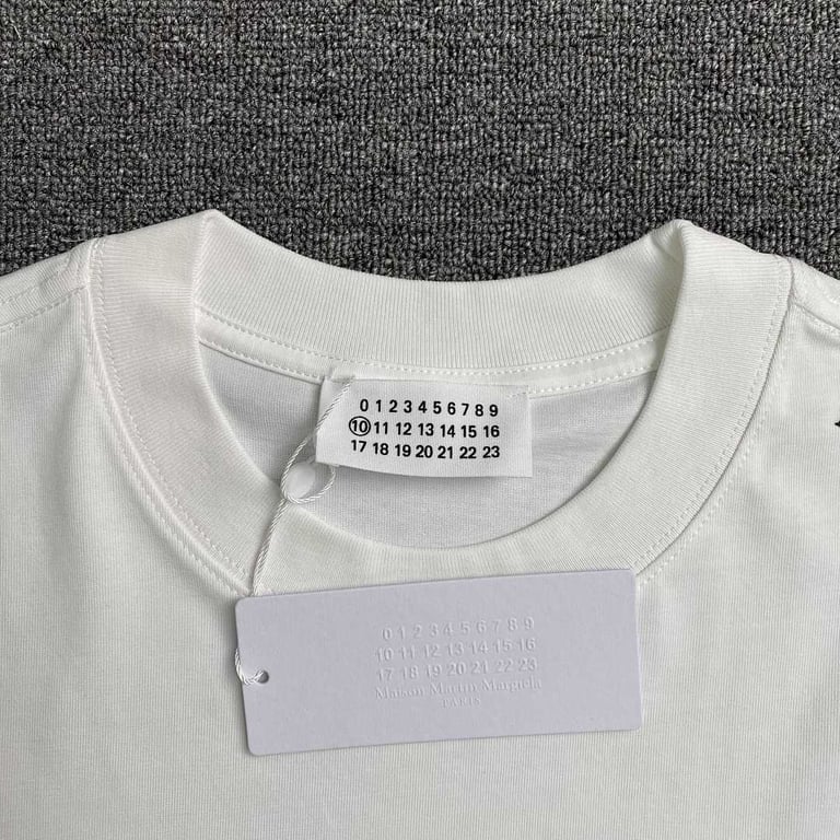 MM6 Maison Margiela Shoulder Logo T-shirt - 8