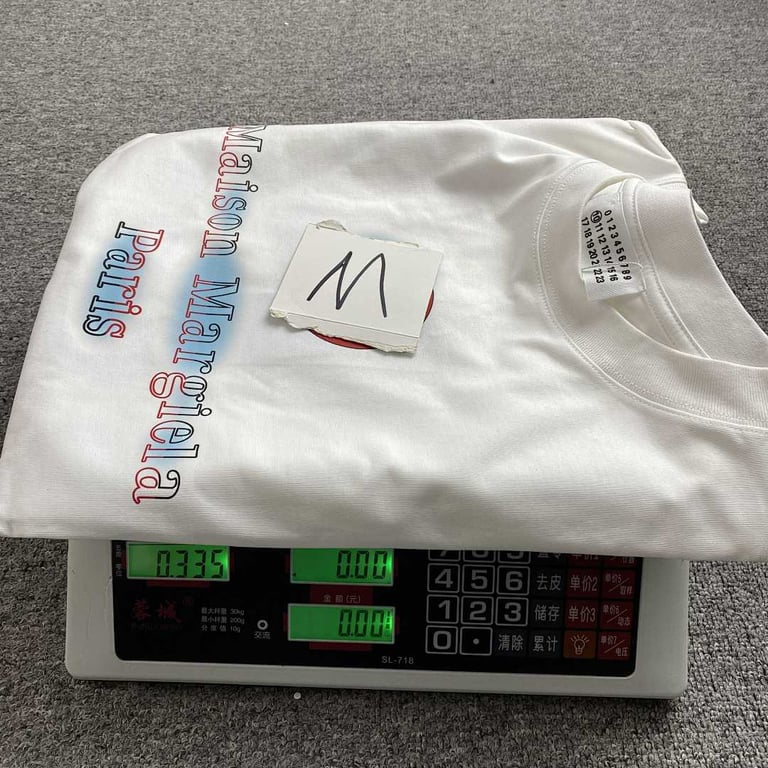 MM6 Maison Margiela Graphic T-shirt - 16