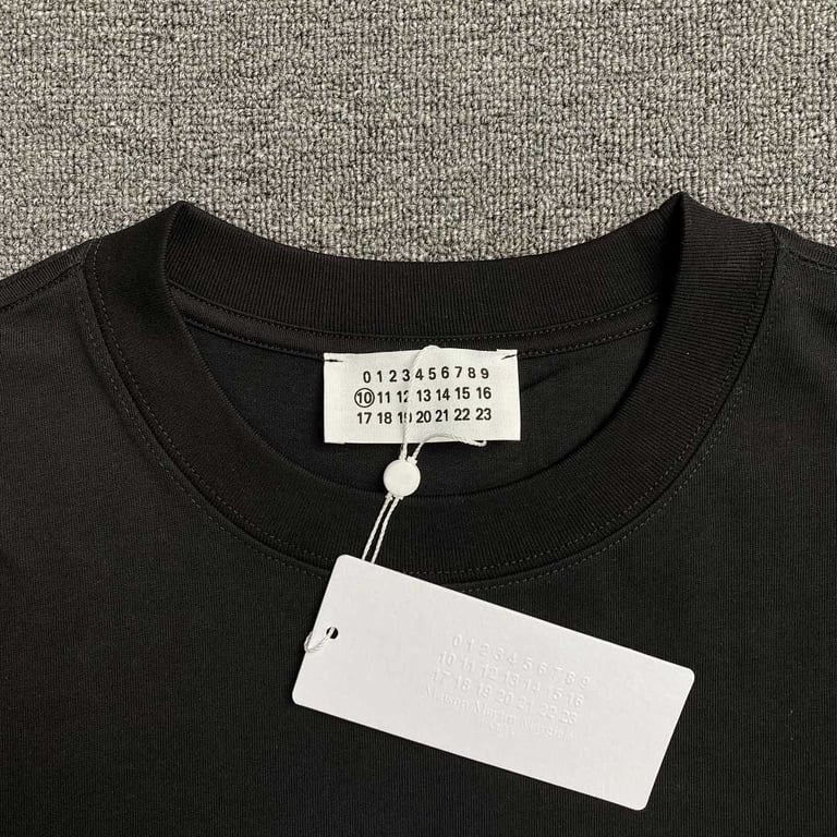 MM6 Maison Margiela Graphic Print T-shirt - 11