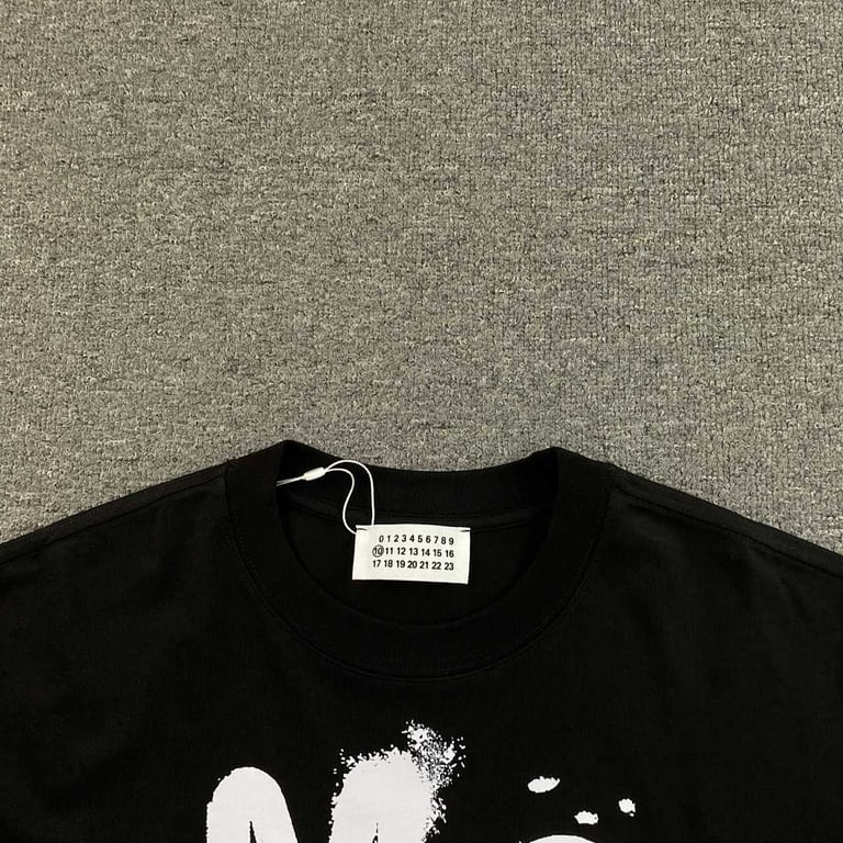 MM6 Maison Margiela Spray Graphic T-shirt - 5