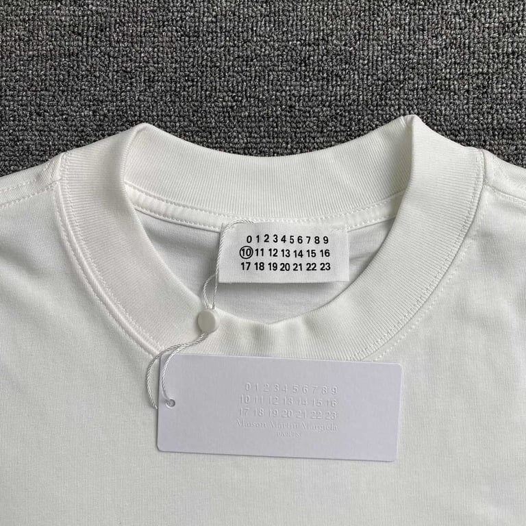 MM6 Maison Margiela Long Sleeve T-shirt - 7
