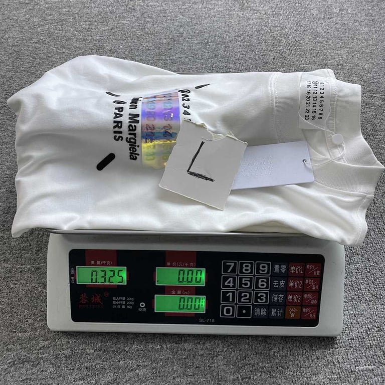 MM6 Maison Margiela Tape Logo T-shirt - 15