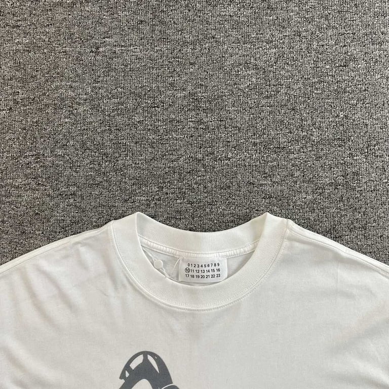 MM6 Maison Margiela Saxophone Graphic T-shirt - 12