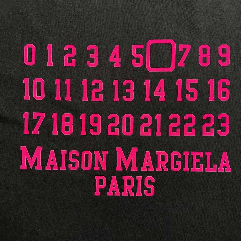 MM6 Maison Margiela Numeric Logo Long Sleeve T-shirt - 6