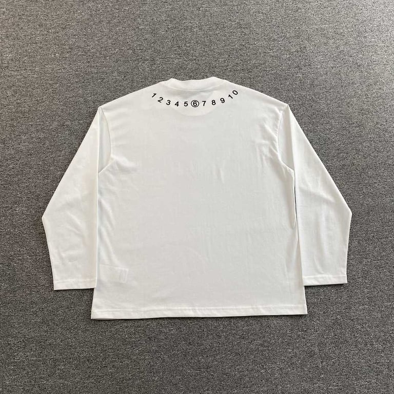 MM6 Maison Margiela Numeric Logo Long Sleeve T-shirt - 16