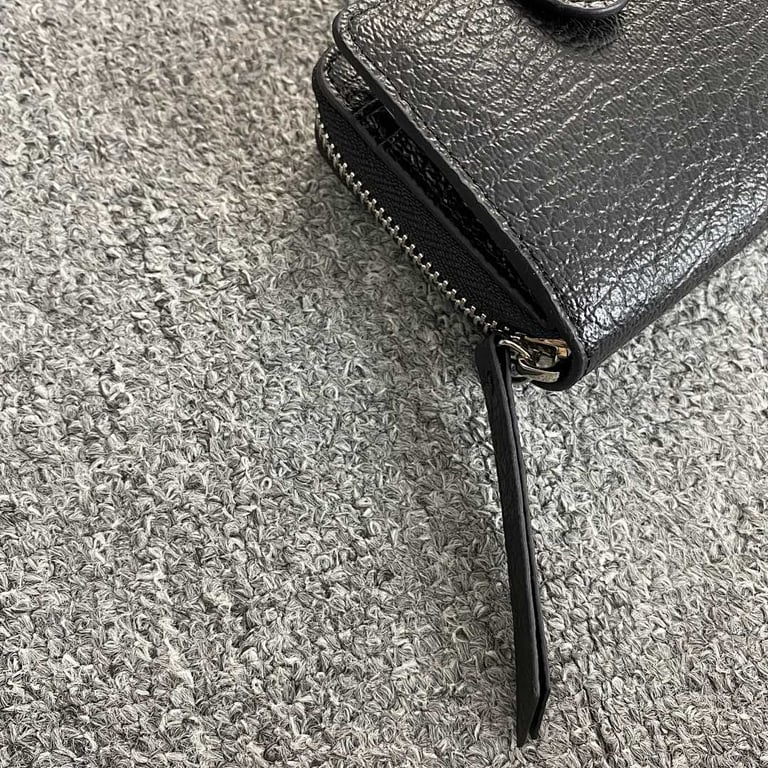 Maison Margiela MM6 Compact Stitch Wallet Black - 3