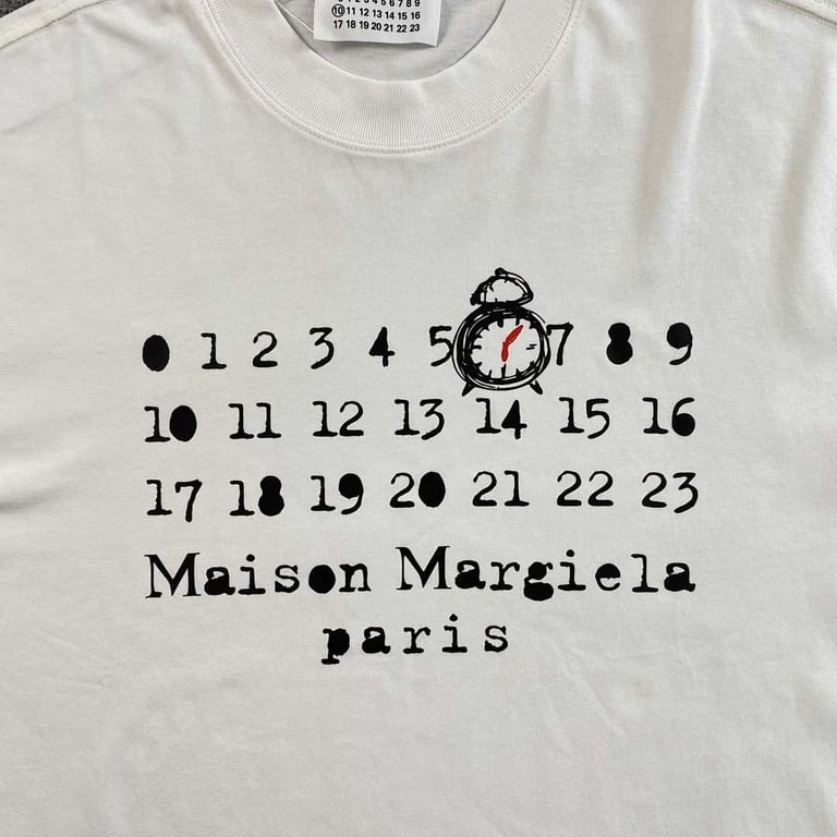 Maison Margiela Numeric Clock Long-Sleeve T-shirt - 13