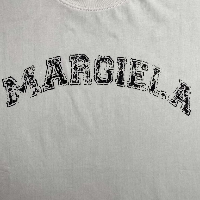 MM6 Maison Margiela Distressed Logo T-shirt - 6