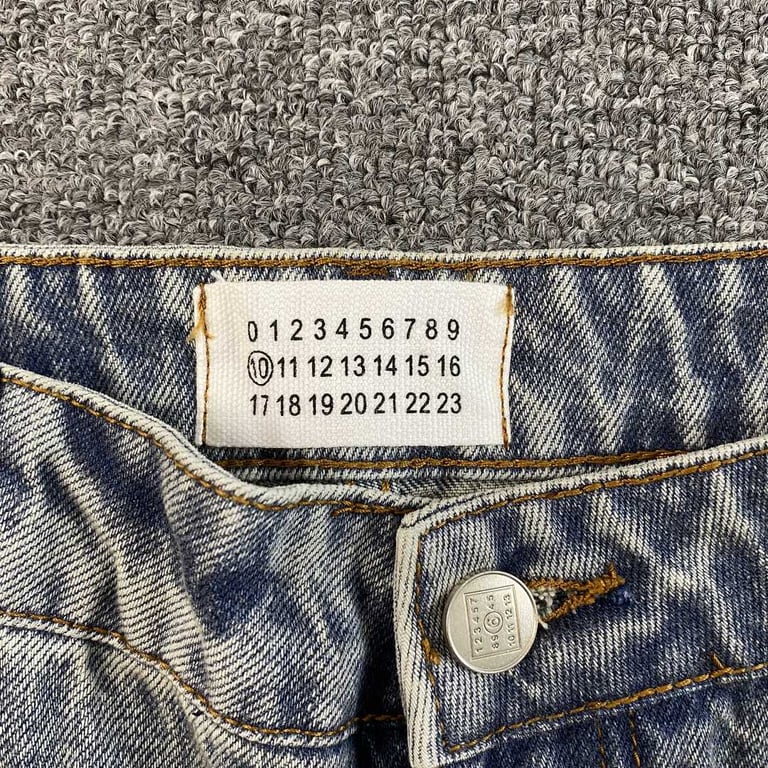 Maison Margiela MM6 Distressed Jeans - 8