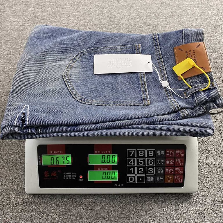 Maison Margiela MM6 Cut-Out Jeans - 21