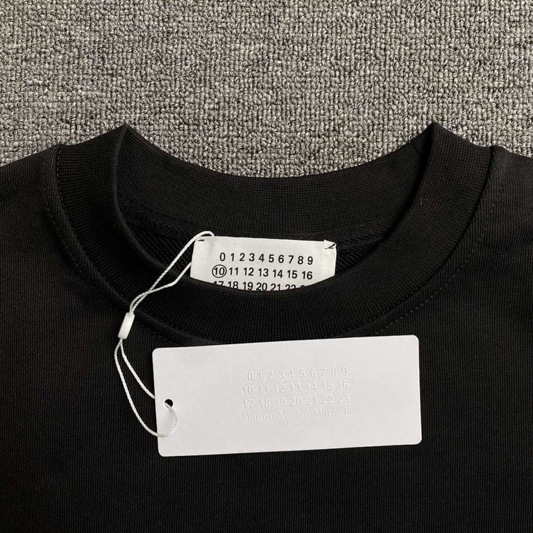 MM6 Maison Margiela Clock Graphic Crewneck - 5