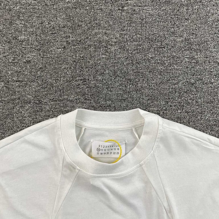 MM6 Maison Margiela Paneled T-shirt - 13