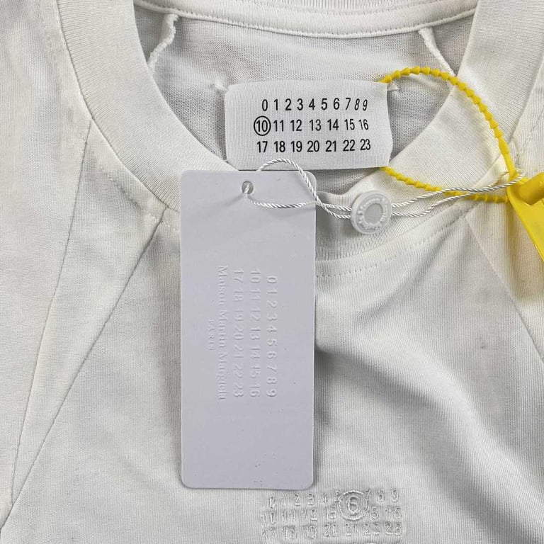 MM6 Maison Margiela Paneled T-shirt - 9