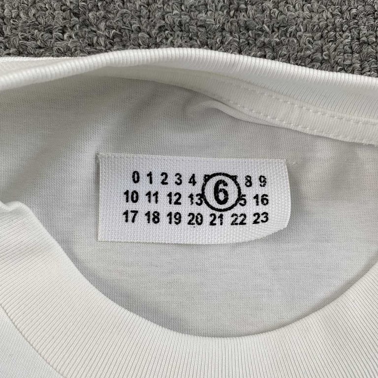 MM6 Maison Margiela Numeric Logo T-shirt - 17