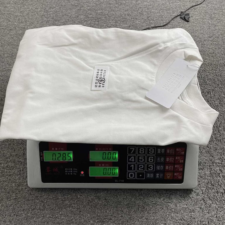 MM6 Maison Margiela Numeric Logo T-shirt - 21
