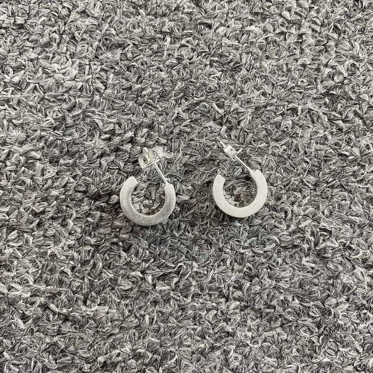 MM6 Maison Margiela Logo Hoop Earrings - 4
