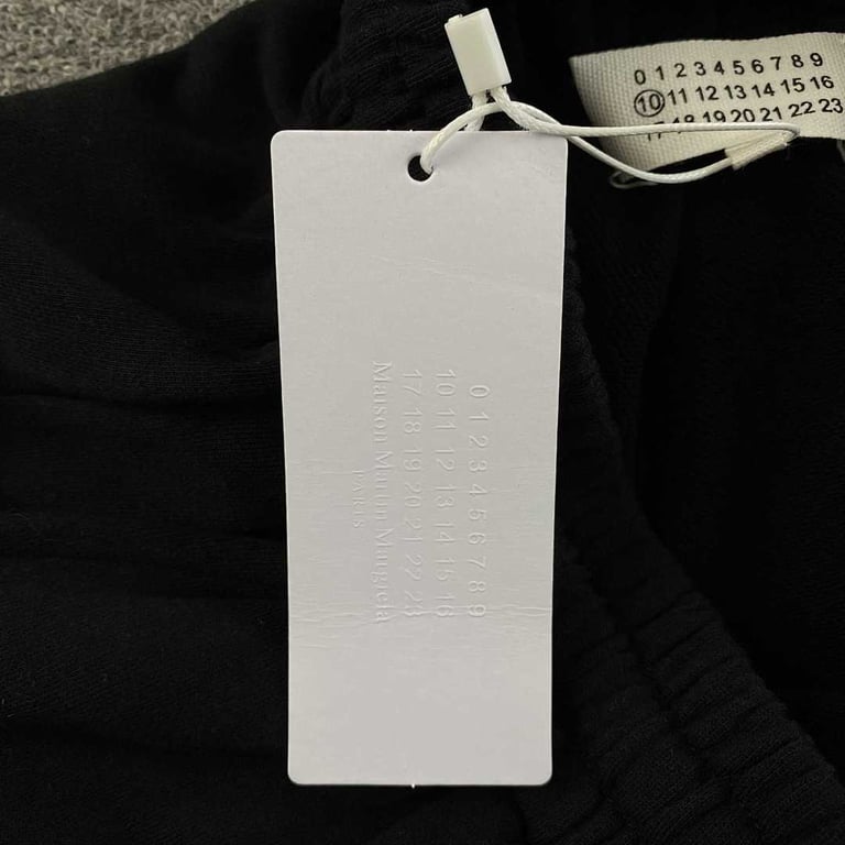 MM6 Maison Margiela Shorts - 18