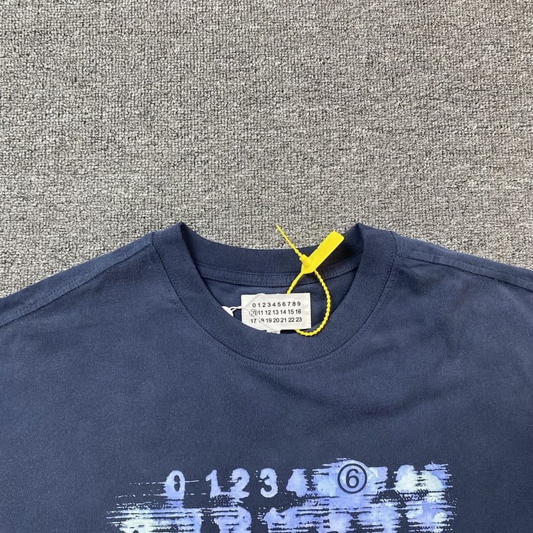 Maison Margiela MM6 Distorted Logo T-shirt - 9