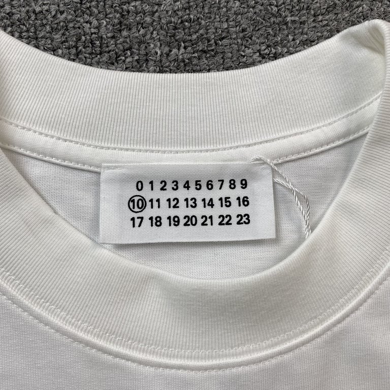 MM6 Maison Margiela Dice Graphic T-shirt - 9
