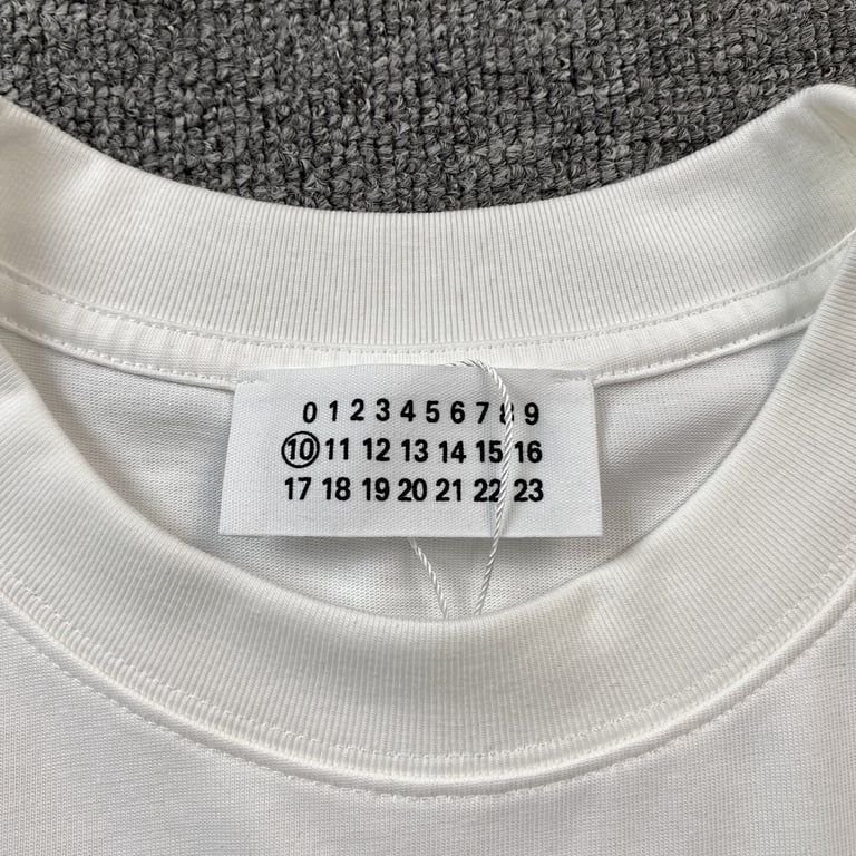 MM6 Maison Margiela Scribble Logo T-shirt - 10