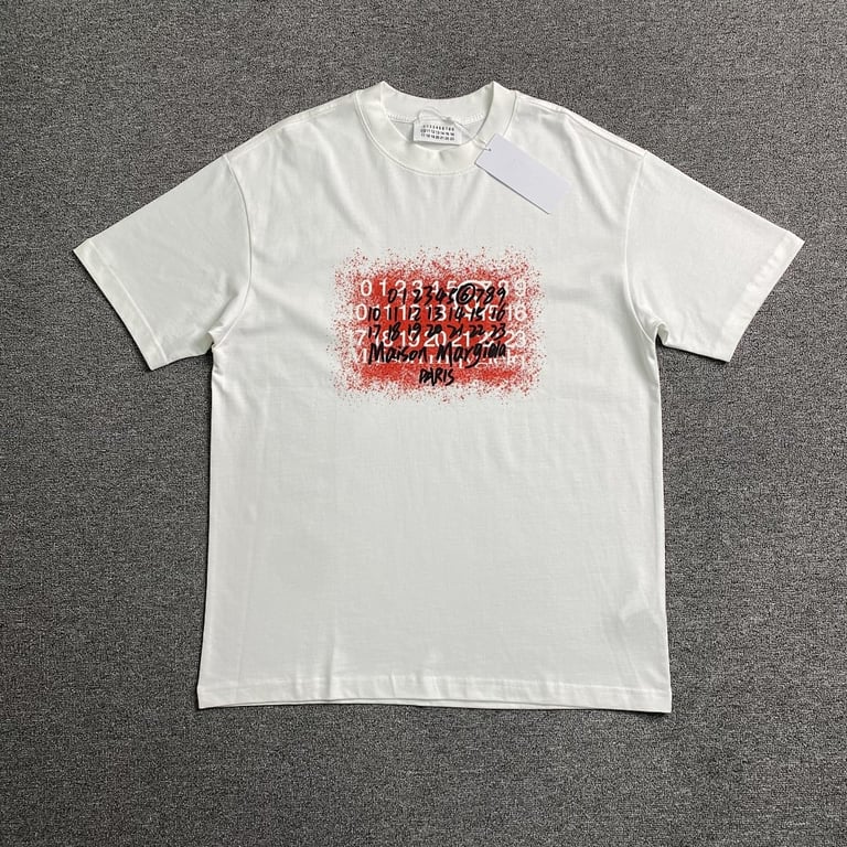 MM6 Maison Margiela Spray Graphic T-shirt - 8